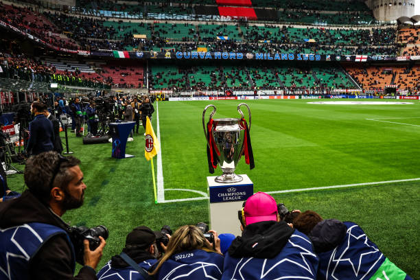 崭露头角 崭露头角